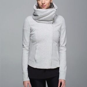 Lululemon Karmacollected Light Grey Jacket Size 6 Zip Up Sweater